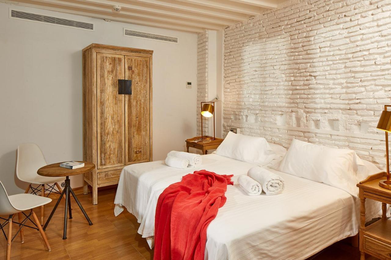 Lodgingmalaga Plaza Constitucion Екстер'єр фото