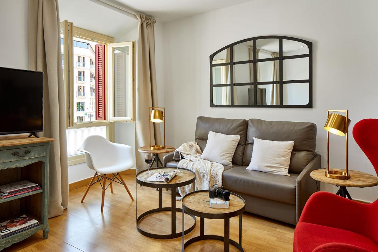 Lodgingmalaga Plaza Constitucion Екстер'єр фото